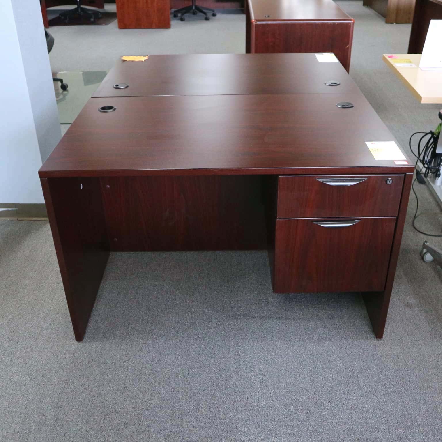 Straight Desk Archives | Office Furniture Liquidations