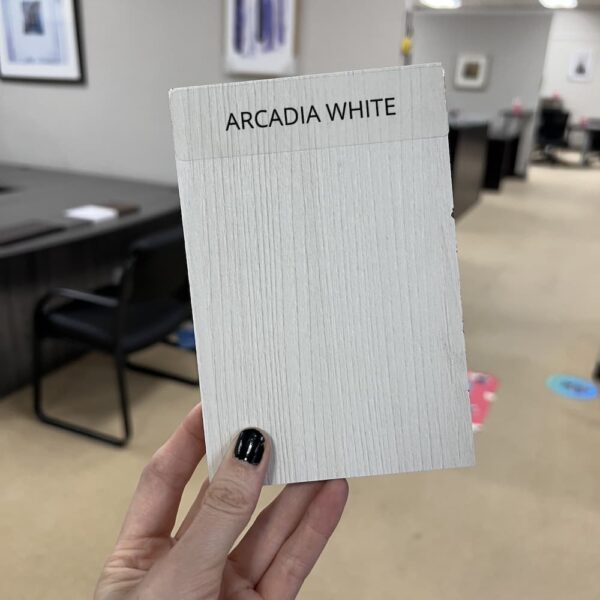 finish white Arcadia laminate color block