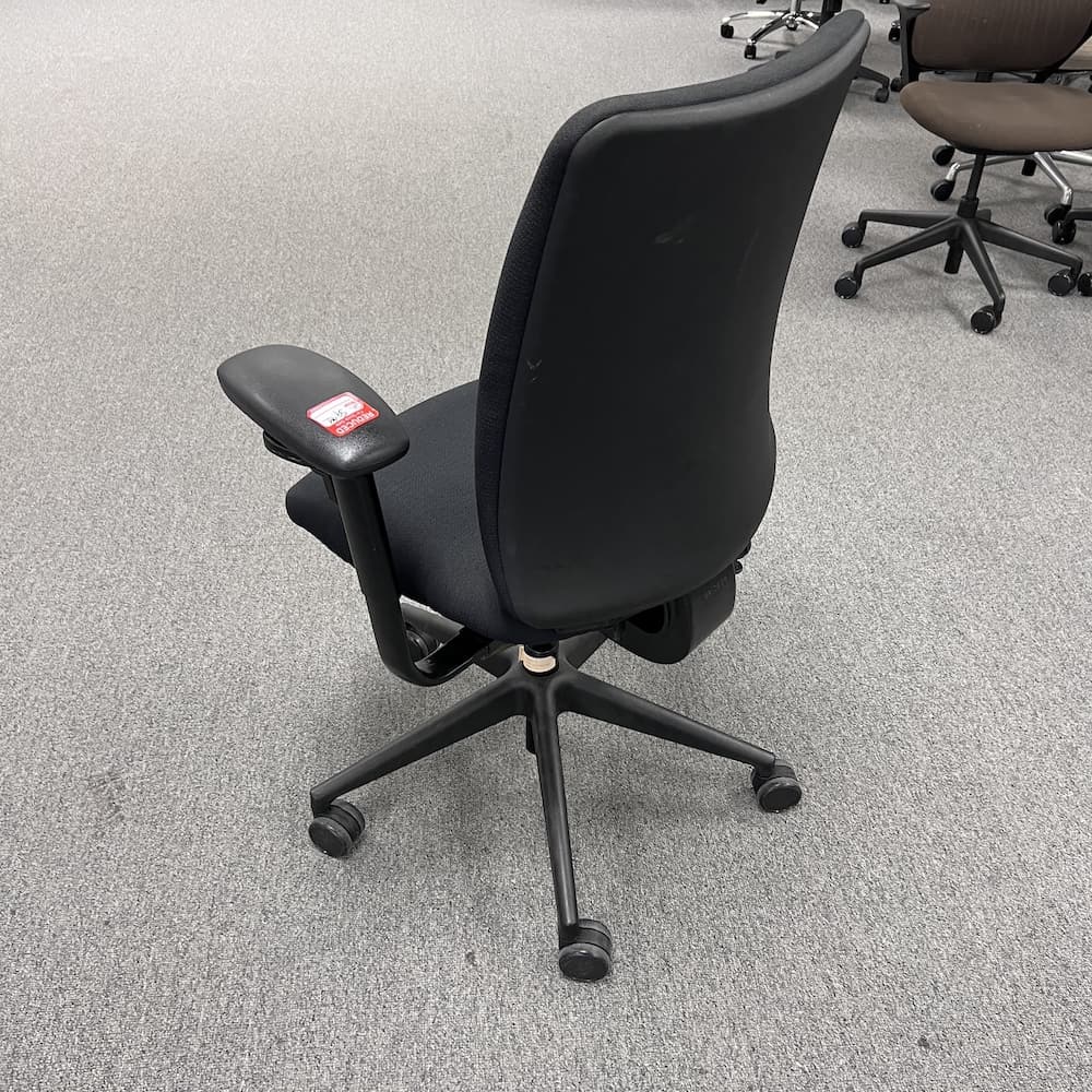 turnstone steelcase black office chair crew used task steelcase