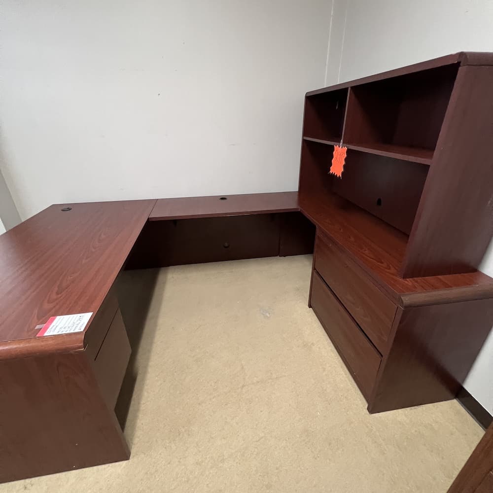 mahogany u-desk right return with open hutch, laminate by global used