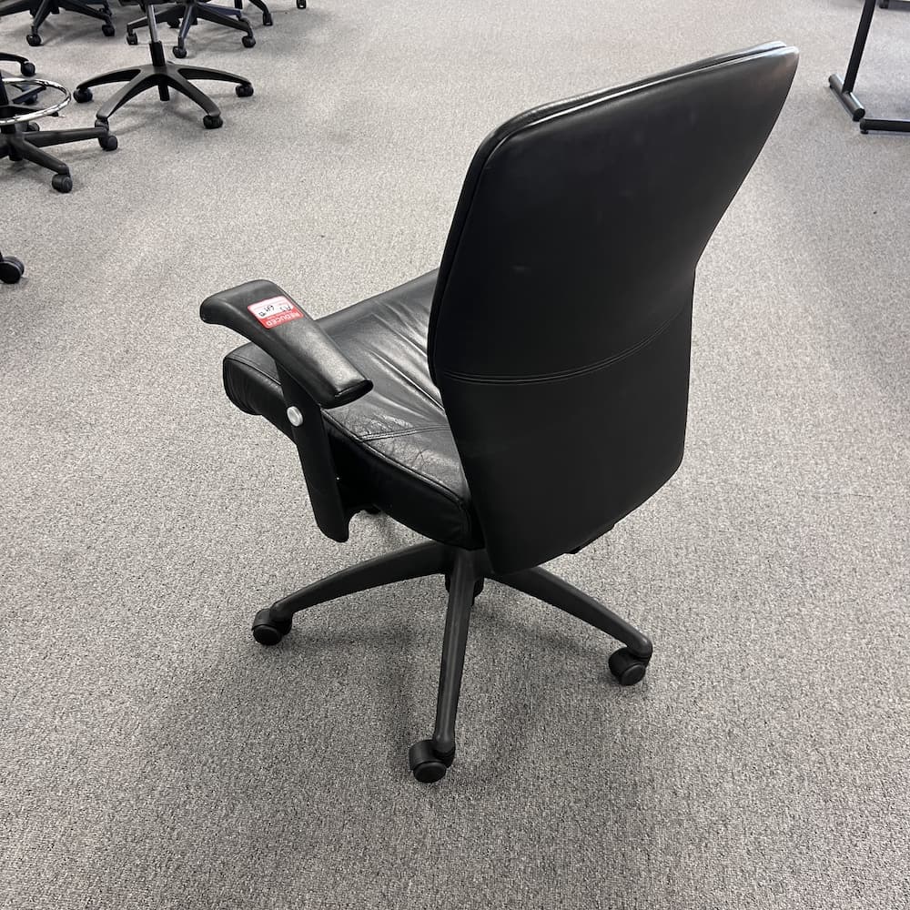 black leather sitonit chairs used