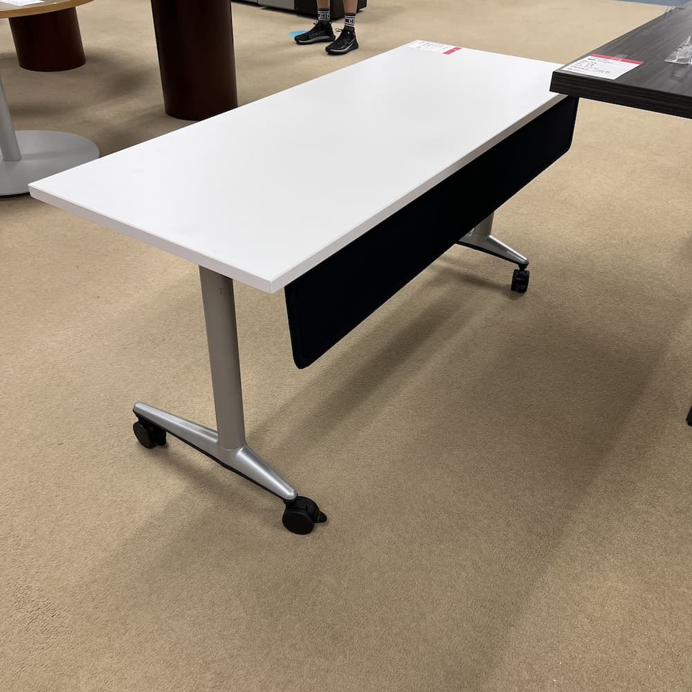 white steelcase training table rolling 60x24 used