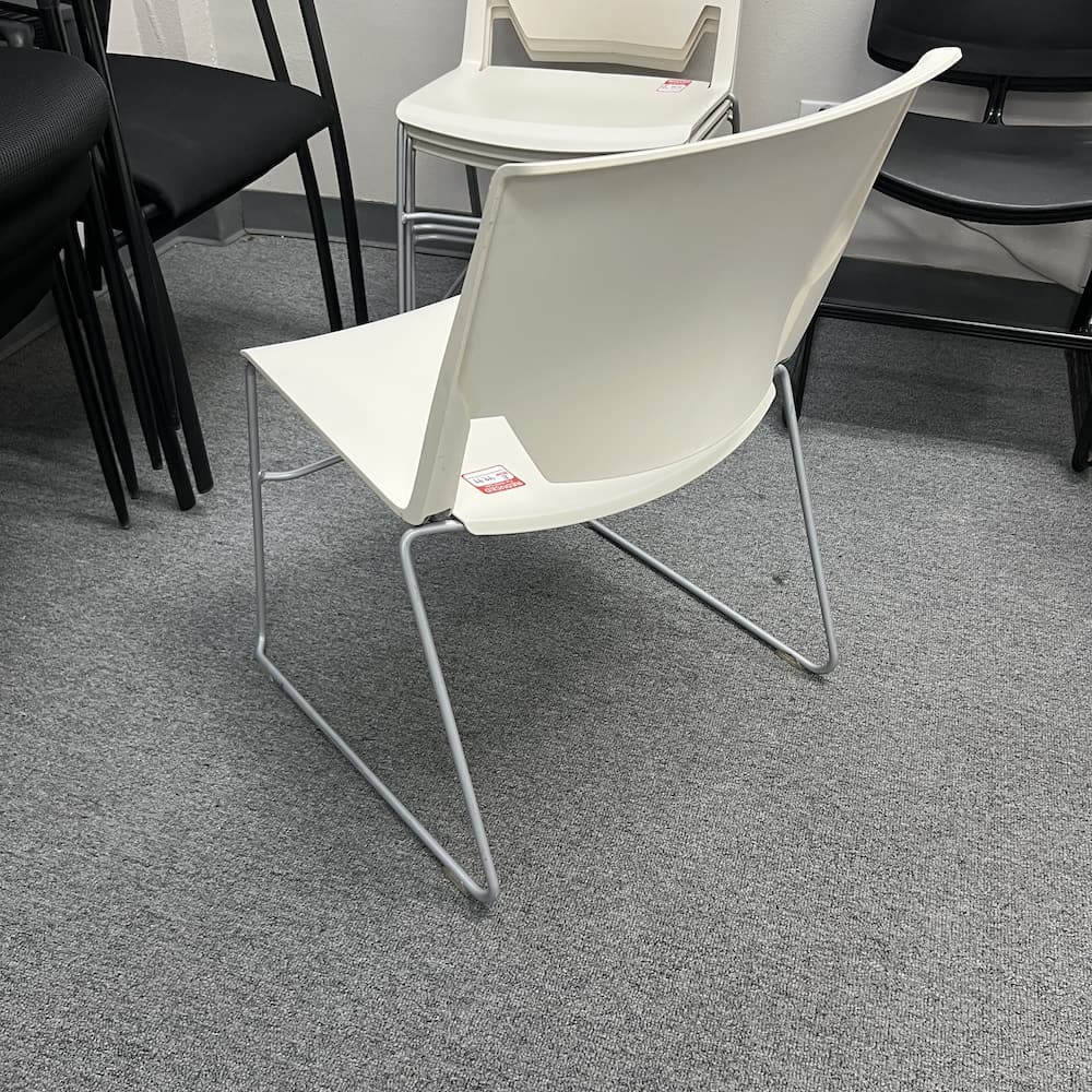 haworth very cream white stacking chair plastic and grey metal legs